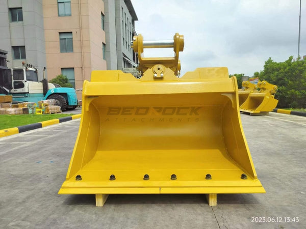 Introducing the Tilt-Ditch Cleaning Bucket: Revolutionizing Grading on Angled Surfaces - Bedrock Attachments