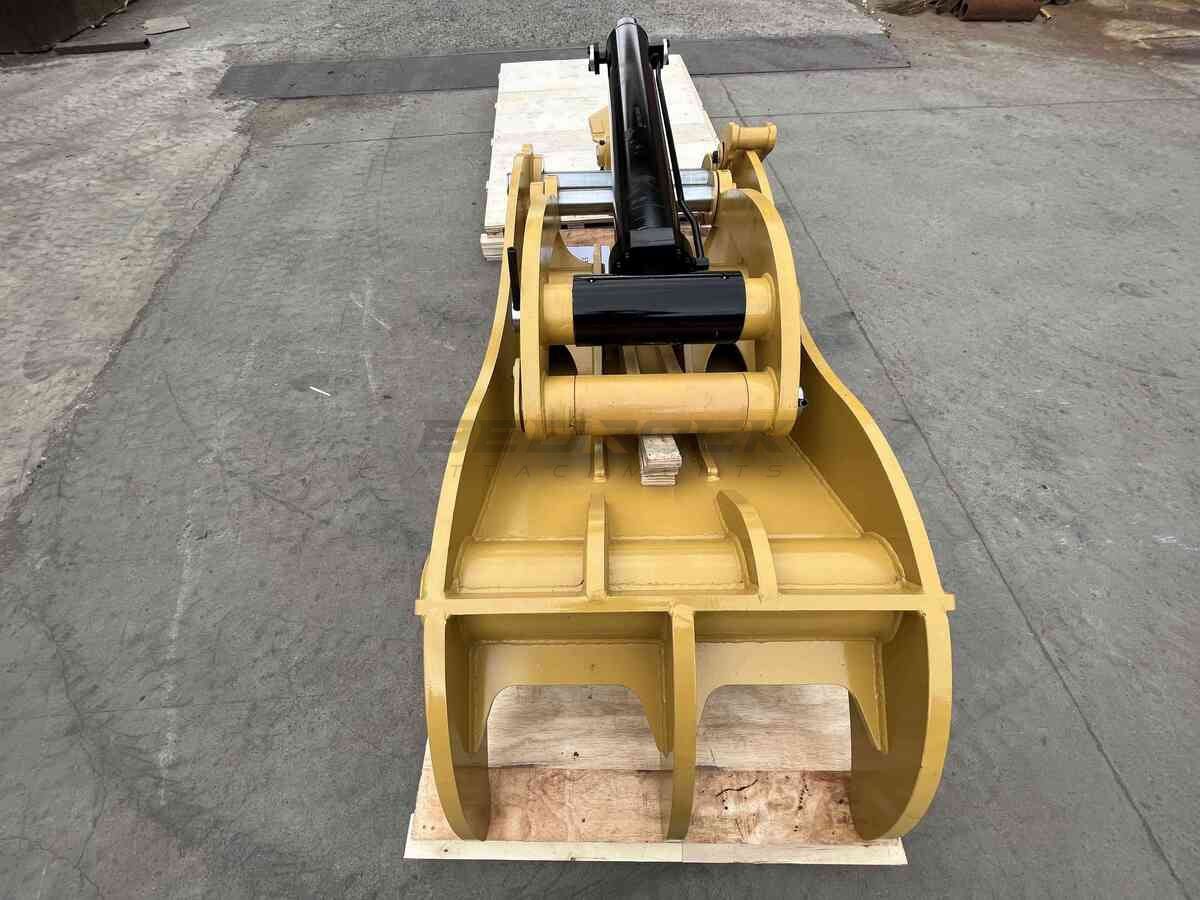 3 Teeth Pro Plus Thumb 54” Pin Grabber 345 349 - Bedrock Attachments