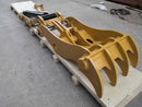 4 Teeth Progressive Thumb, 42” Pin On, 315 316 318 - ET70-PO4T42 - Excavator Full Rotation Thumb - Bedrock Attachments