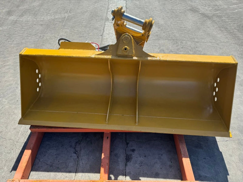 63” Excavator Tilt Ditch Cleaning Bucket fits CAT 304C 305CDE 305.5 Excavator, 0.167m3 - ETB305CL - 63 - 0.17 - Excavator Bucket - Bedrock Attachments