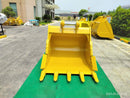 CAT 320 Heavy Duty Bucket, 54in, 1.2m3, 5 Teeth. 2 x 80mm Pins, B Linkage - EB320BHD-54-1.36 - Excavator Bucket - Bedrock Attachments