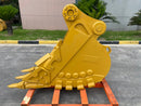 CAT 324 Heavy Duty Bucket, 24in, 0.52m3, 3 Teeth. 2 x 90mm Pins, CB Linkage - EB324CBHD-24-0.52 - Excavator Bucket - Bedrock Attachments