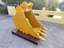 CAT 324 Heavy Duty Bucket, 36in, 0.91m3, 4 Teeth. 2 x 90mm Pins, CB Linkage-EB324CBHD-36-0.91-Excavator Bucket-Bedrock Attachments