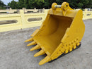 CAT 324 Heavy Duty Bucket, 54in, 1.54m3, 4 Teeth. 2 x 90mm Pins, CB Linkage-EB324CBHD-54-1.54-Excavator Bucket-Bedrock Attachments