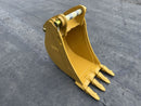 CAT Backhoe Loader 416 - 440 D/E/F Series, Heavy Duty Bucket, 18in, 0.15m3, 4 Teeth. 50mm Pin x 45mm Pin - EB416HD-18-0.15 - Loader Bucket - Bedrock Attachments