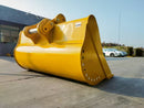 Cleaning Bucket fits CAT324, 78in, 1.69m3, 2 x 90mm Pins, CB Linkage, 2000mm - EB324CBCL-78-1.69 - Excavator Bucket - Bedrock Attachments