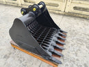 John Deere, Hitachi 110/120/135, 48in, 65mm Pins, Skeleton Bucket - EBJD120-6547ST - Excavator Bucket - Bedrock Attachments