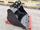 John Deere, Hitachi 160/180/190/200/210/220/225, 60in, 80mm Pins, Cleaning Bucket - EBJD160-8060CL - Excavator Bucket - Bedrock Attachments