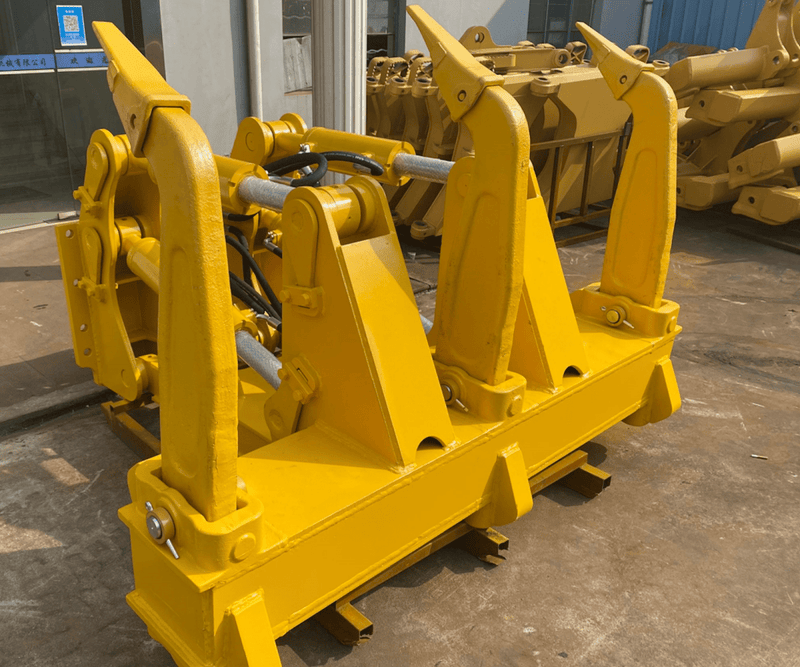 Komatsu D85 4 Cylinder MS Ripper - BR29 - 1 - Bulldozer Ripper - Bedrock Attachments