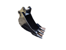 Komatsu PC160, 70mm Pins, 24in, Heavy Duty Bucket - EBPC160-7024HD - Excavator Bucket - Bedrock Attachments