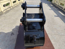 Komatsu PC160, 70mm Pins, 24in, Heavy Duty Bucket - EBPC160-7024HD - Excavator Bucket - Bedrock Attachments