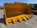 Loader Bucket Pin on CAT 992D, 11.5m3, 192in, 4884mm, Spade, Double Strap Teeth - WLRB992DPO-192-11.5 - Loader Bucket - Bedrock Attachments
