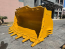 Loader Bucket Pin on CAT 992D, 11.5m3, 192in, 4884mm, Spade, Double Strap Teeth - WLRB992DPO-192-11.5 - Loader Bucket - Bedrock Attachments