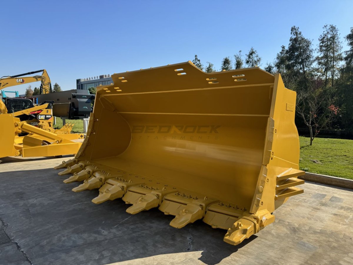 Loader Spade Nose Rock Bucket PIN ON, CAT 992K, 11.5m3, 199in