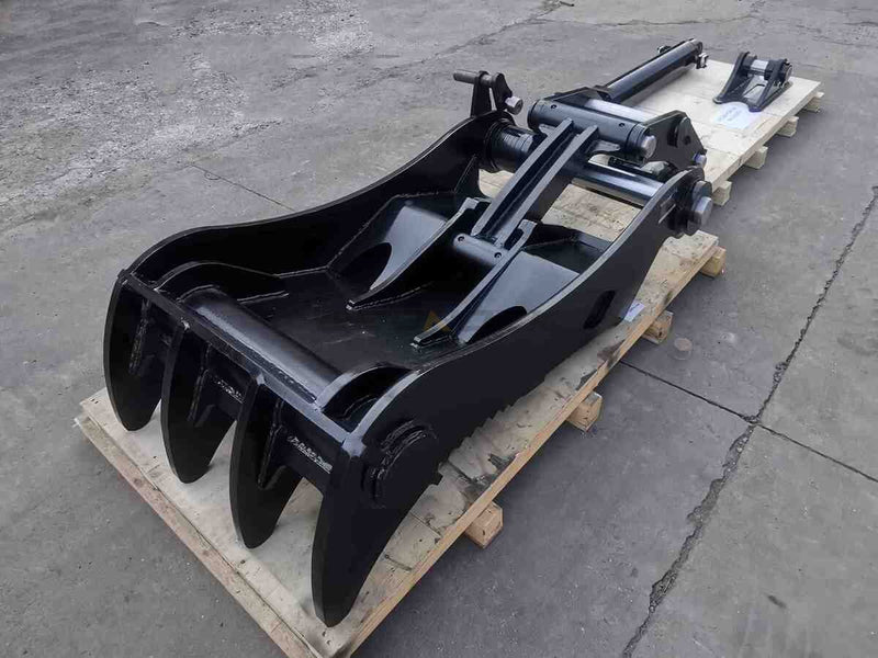Thumb fits 100mm Pin Excavators, PIN ON, 4 Teeth, 100mm Pin, 54 in Bucket - EPT100 - PO4T54 - Partial Rotation Thumb - Bedrock Attachments