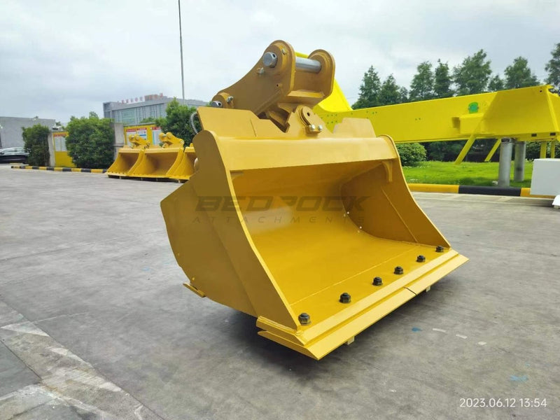 60” Excavator Tilt Ditch Cleaning Bucket fits CAT 316 Excavator-ETBWY316CL-60in-0.64-Excavator Bucket-Bedrock Attachments