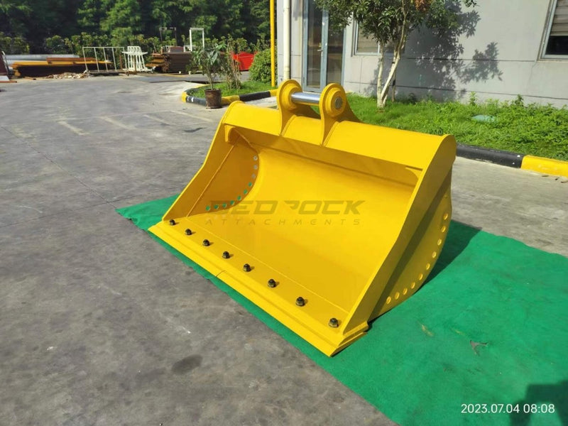 72” Excavator Cleaning Bucket fits CAT 315D 316E 318E Excavator-EBWY316CL-72in-1.14-Excavator Bucket-Bedrock Attachments