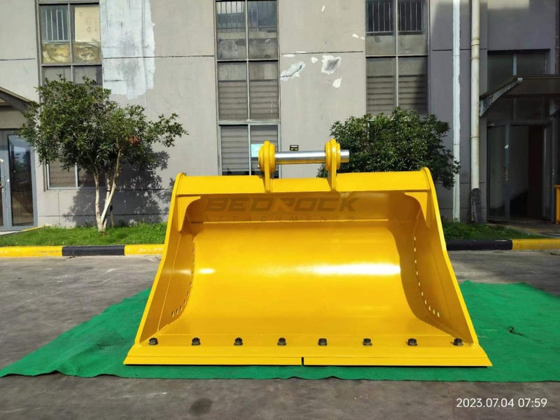 72” Excavator Cleaning Bucket fits CAT 324E 329E Excavator-EBWY324CL-72in-1.52-Excavator Bucket-Bedrock Attachments