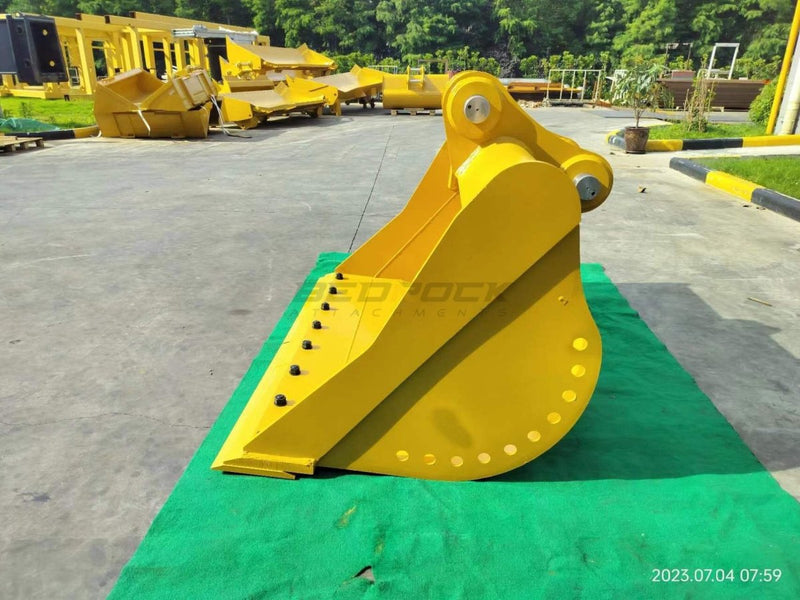 72” Excavator Cleaning Bucket fits CAT 324E 329E Excavator-EBWY324CL-72in-1.52-Excavator Bucket-Bedrock Attachments