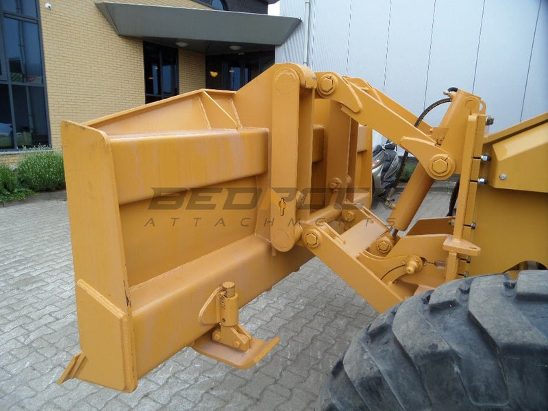 Lift Group fits CAT 12H 140H 143H 140K 12M 140M Motor Grader-MF01-Motor grader Front Blade-Bedrock Attachments