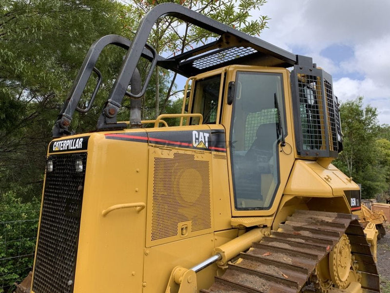 Screens and Sweeps fits CAT D5N Bulldozer-BS06-Bulldozer Screens&Sweeps-Bedrock Attachments